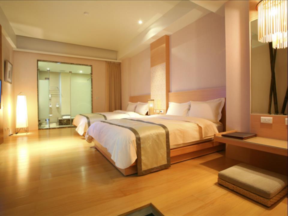 Crownshine Resort Jiaoxi Exterior photo